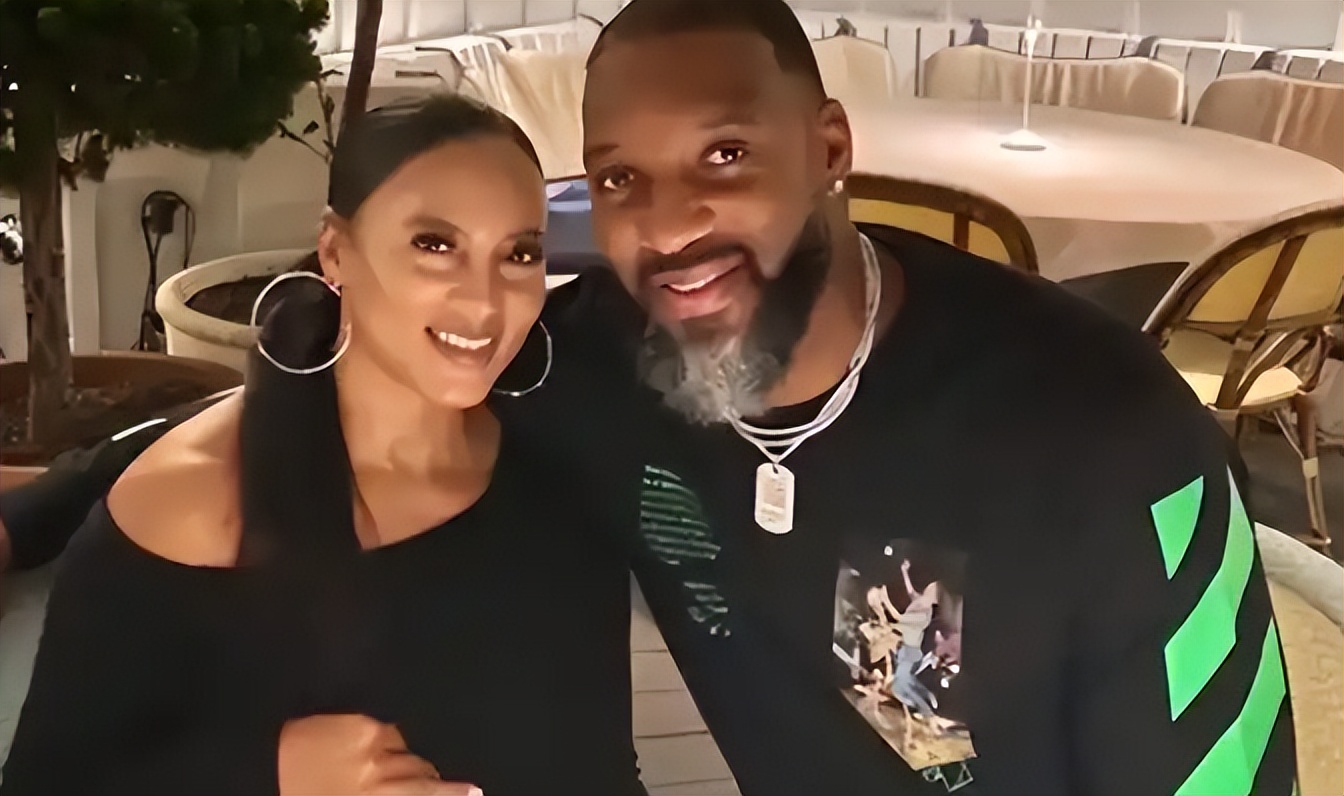 半场香槟欢,庆时刻,开云体育,开云体育官网,开云体育App,开云赛事直播,开云体育平台,开云娱乐体验